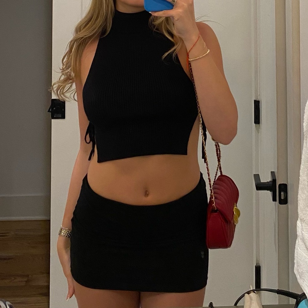 Black Edikted crop top